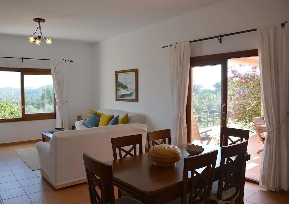 Willa Charming Traditional Sea View Home Es Cana